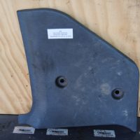 MOLDURA ESQUINA INFERIOR TABLERO MAHINDRA PIK UP XL 2.2 2012