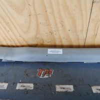 MOLDURA DE PILAR PARABRISAS LADO COPILOTO MAHINDRA PIK UP XL 2.2 2012