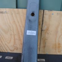 MOLDURA DE PILAR CENTRAL SUPERIOR LADO COPILOTO MAHINDRA PIK UP XL 2.2 2012