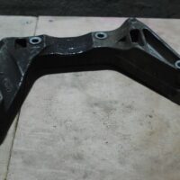 BASE INFERIOR DE SOPORTE DE MOTOR MG 750