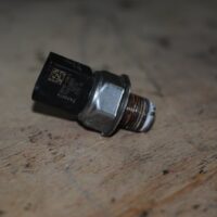 SENSOR ALTA PRESION COMBUSTIBLE MAZDA BT-50  2.2-3.2  2013-2020