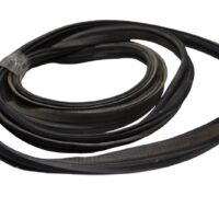 GOMA DE PORTALON  MITSUBISHI MONTERO G2 2008-2016